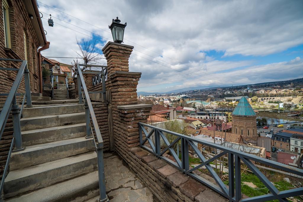 Citadel Express Hotel Tbilisi Exterior foto