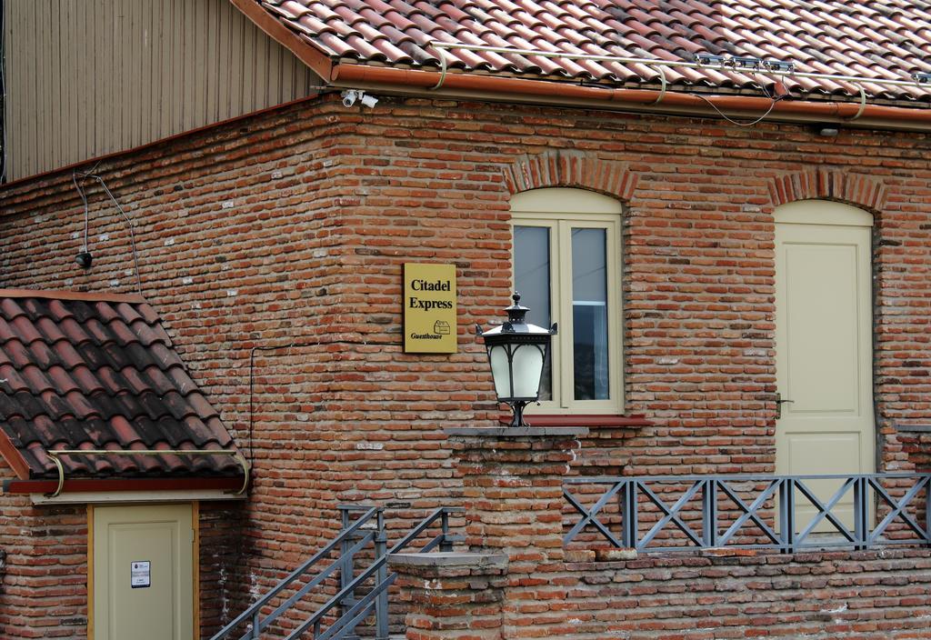 Citadel Express Hotel Tbilisi Exterior foto